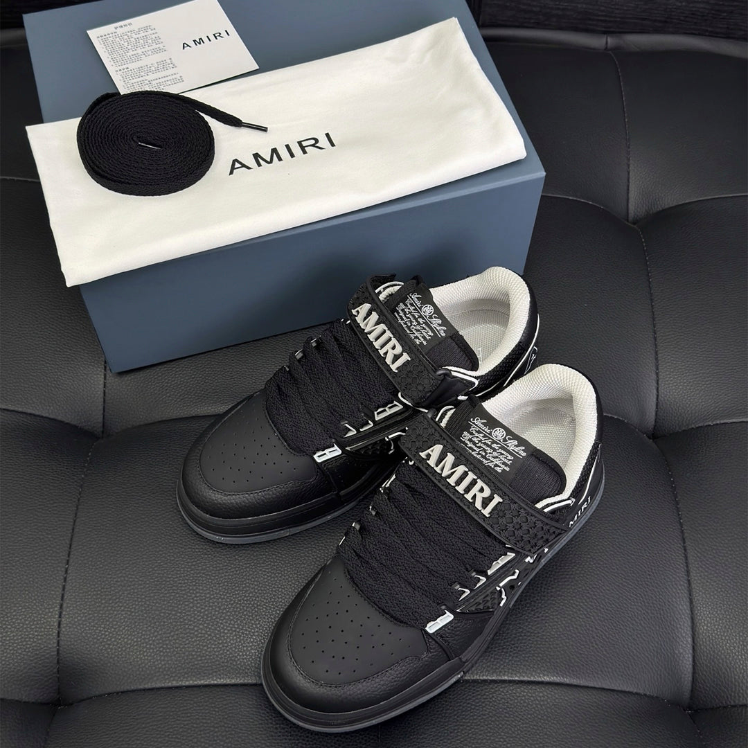 AMI BLK TSK004